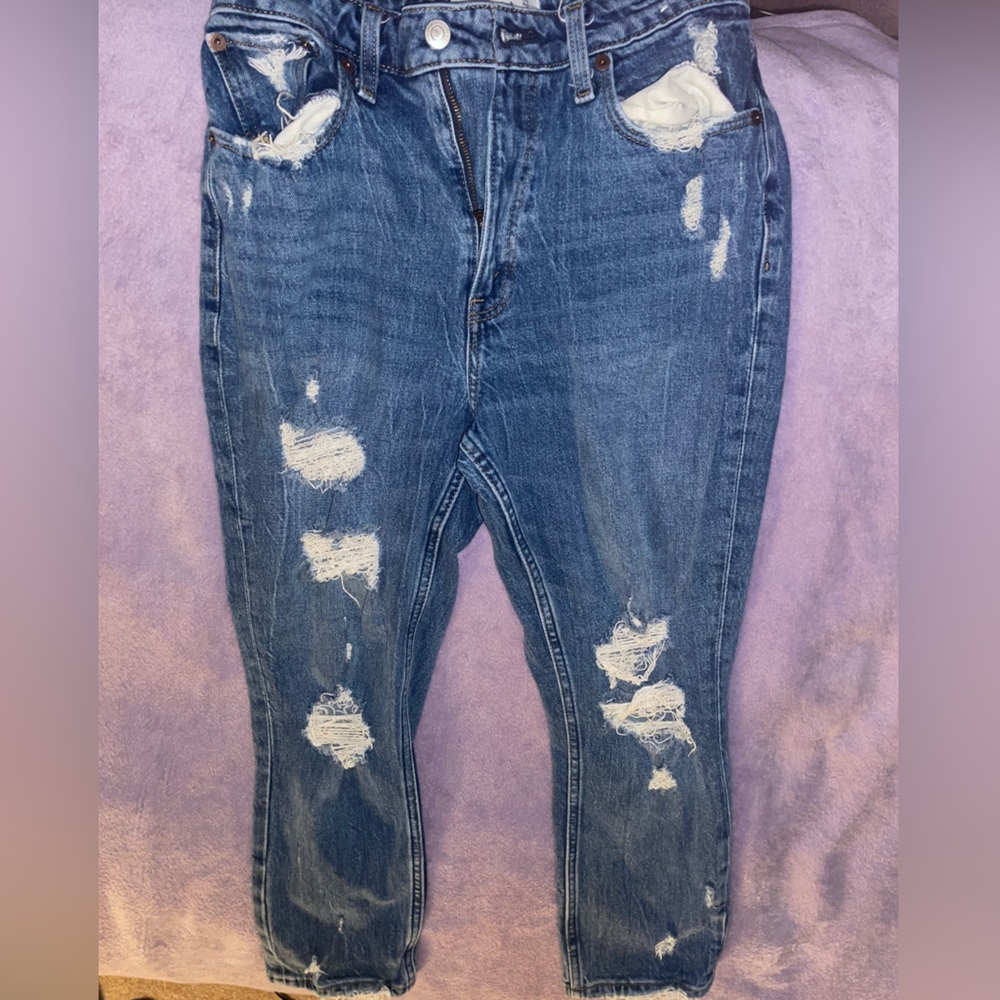 Ripped Mom Jeans